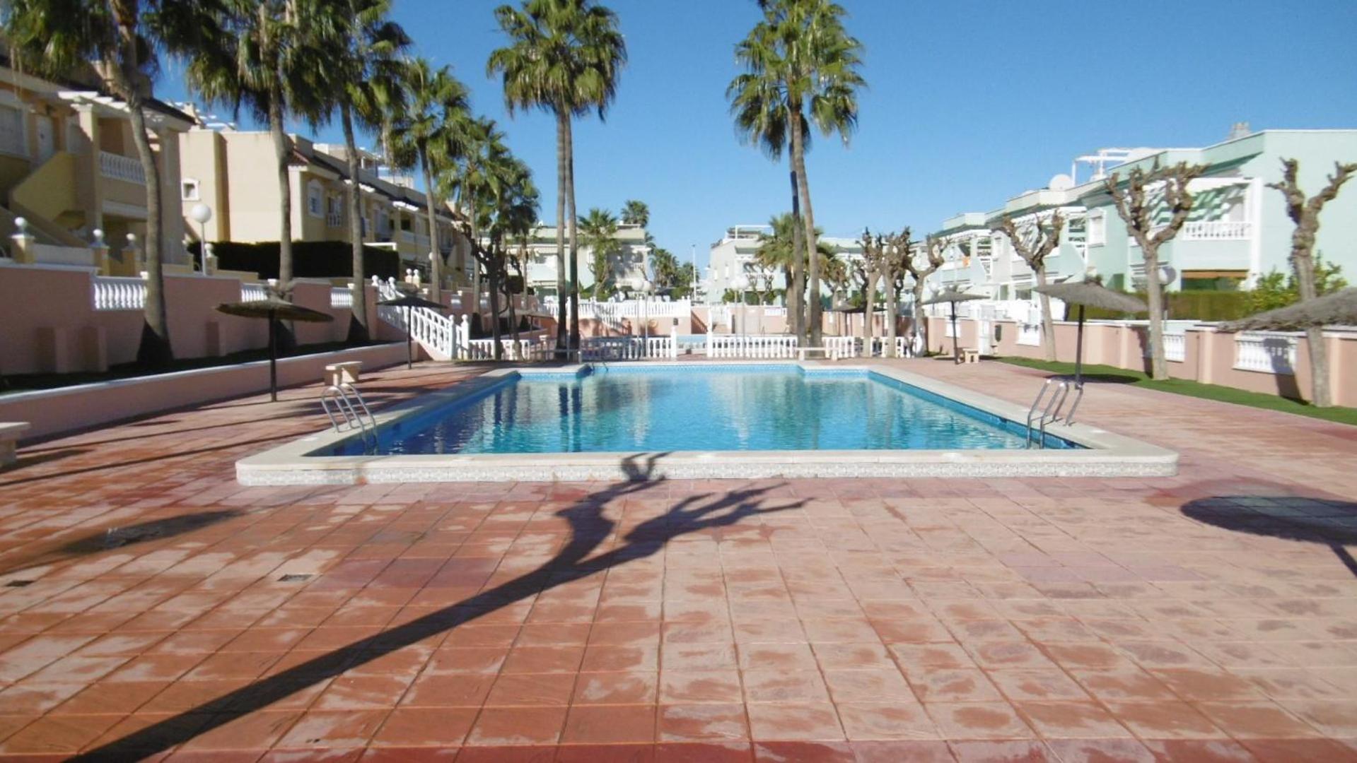 Gran Alicante Bungalow In Beach Resort Puerto Marino Luaran gambar