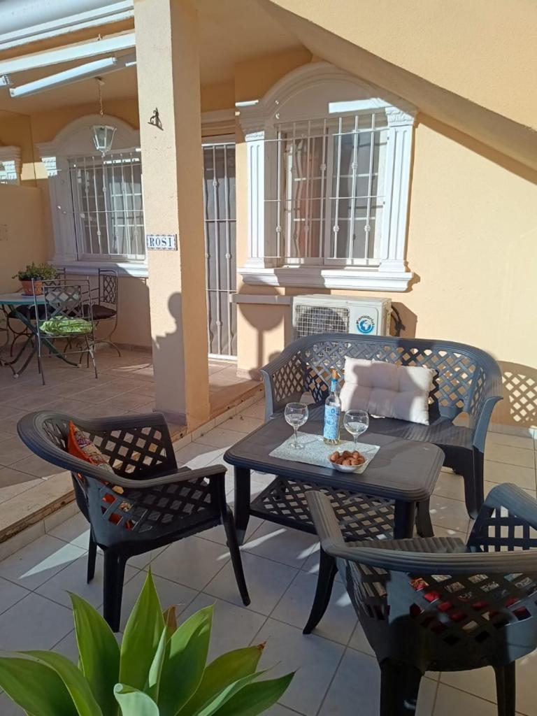 Gran Alicante Bungalow In Beach Resort Puerto Marino Luaran gambar