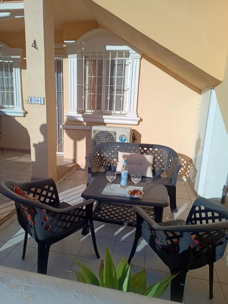 Gran Alicante Bungalow In Beach Resort Puerto Marino Luaran gambar