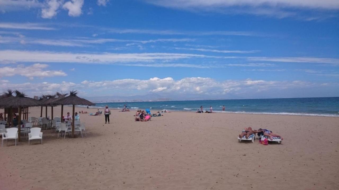 Gran Alicante Bungalow In Beach Resort Puerto Marino Luaran gambar